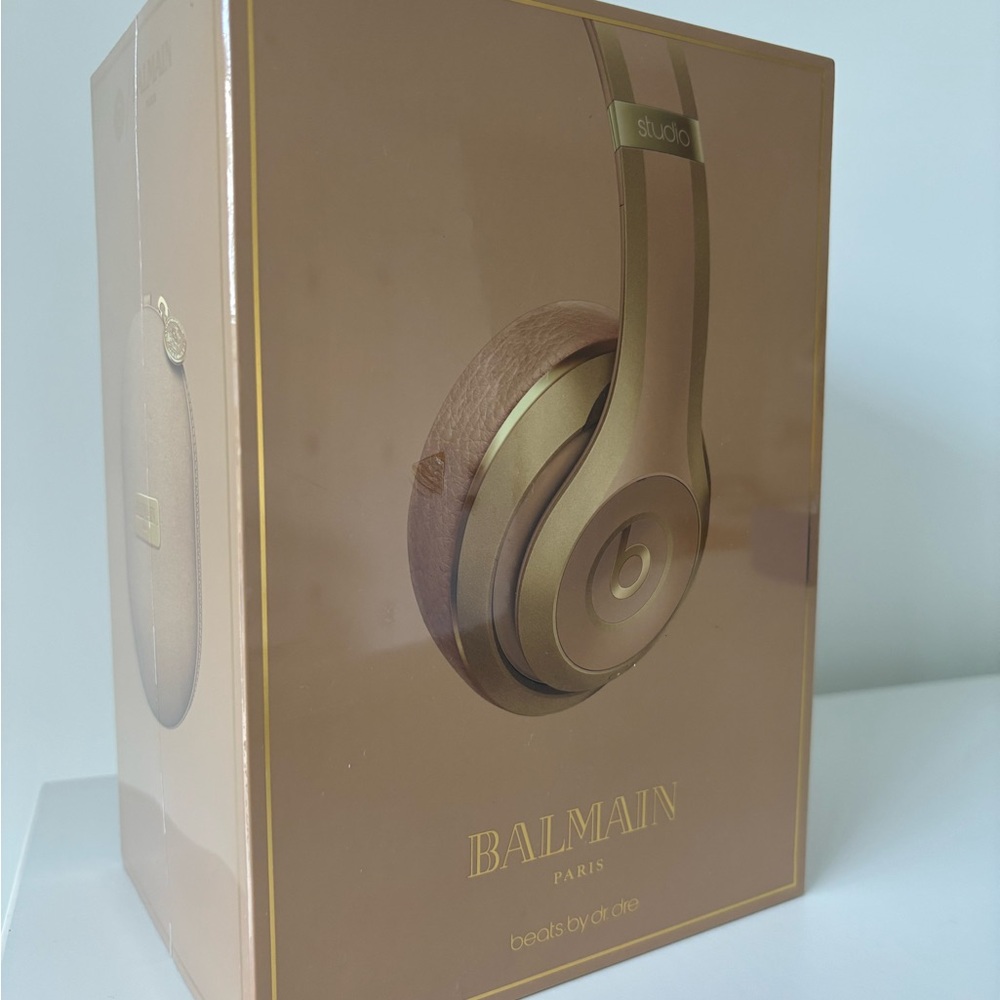 Balmain x Beats by Dre Studio/Over-Ear Headphones - Gold Edition (UNOPENED) NEW